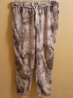 No Boundaries Gray Tie-Dye Fleece Joggers with Drawstring